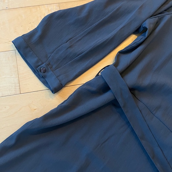 Dark Gray 3/4 Sleeve Dress - Picture 4 of 6